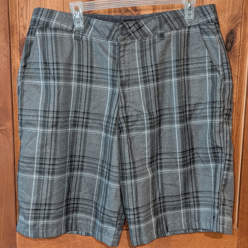 O'Neill Men's Gray Plaid Shorts